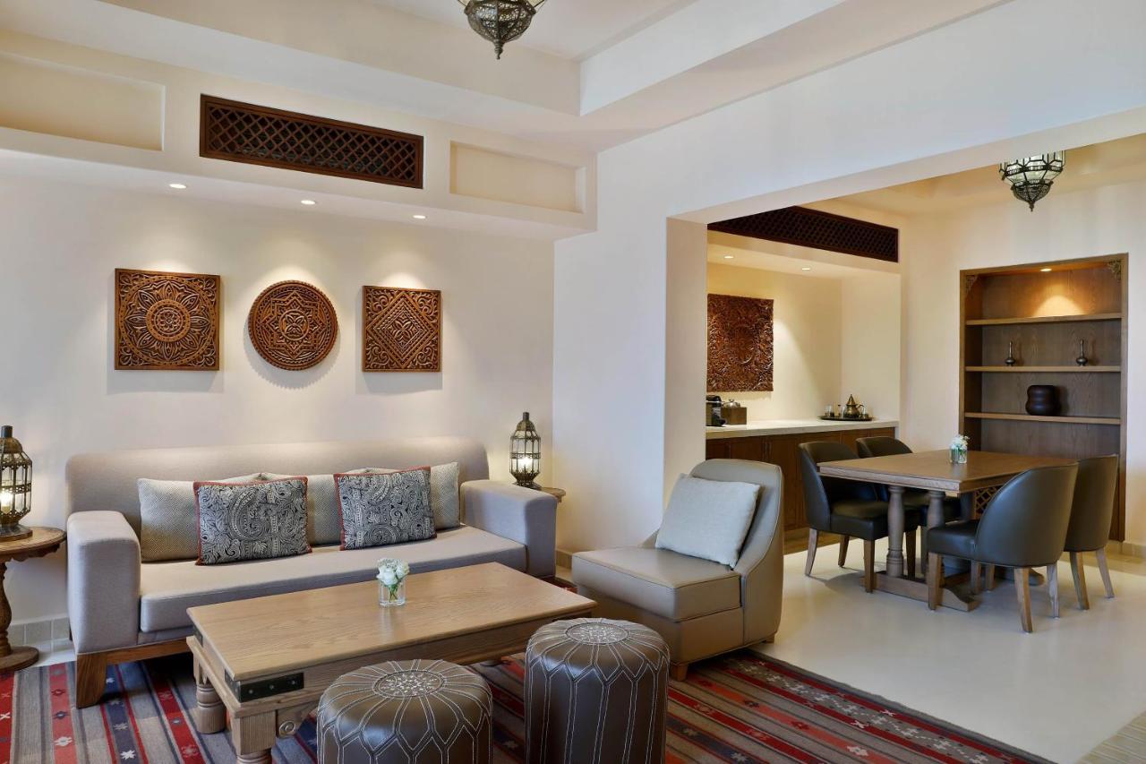อัล วัทบา, อะ ลักชัวรี คอลเลคชั่น โฮเต็ล, อาบูดาบี Hotel ภายนอก รูปภาพ
