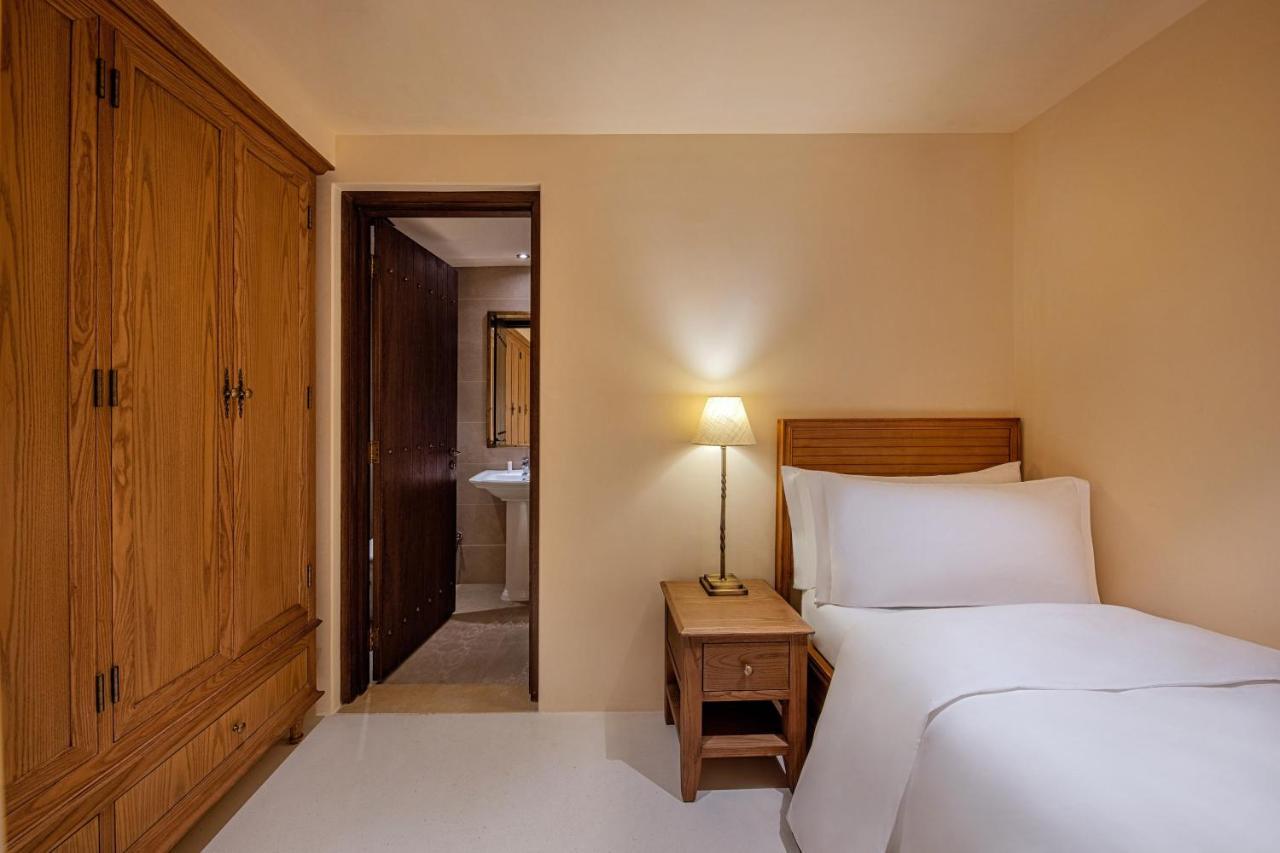 อัล วัทบา, อะ ลักชัวรี คอลเลคชั่น โฮเต็ล, อาบูดาบี Hotel ภายนอก รูปภาพ