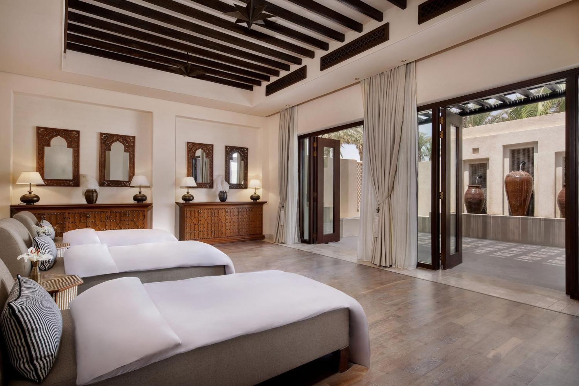 อัล วัทบา, อะ ลักชัวรี คอลเลคชั่น โฮเต็ล, อาบูดาบี Hotel ภายนอก รูปภาพ